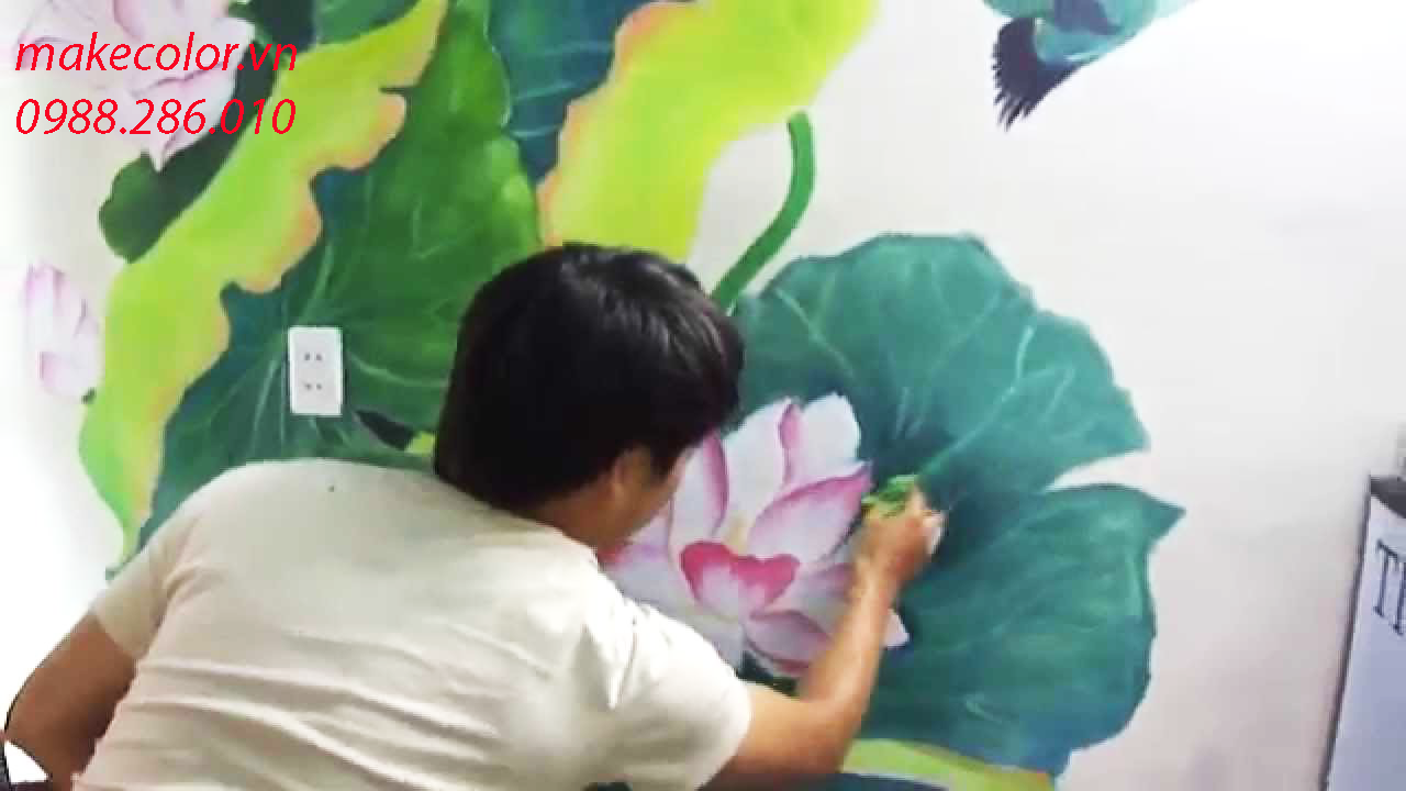 Vẽ tranh tường chủ đề hoa lá